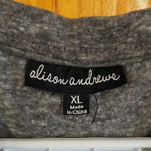 Charcoal Ruffle Sleeve Tee - Picture 4 of 5